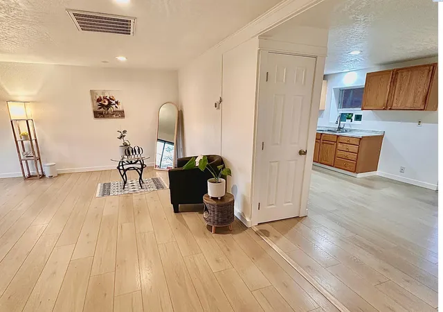 Photo 3 of House for sale at 1911 S & 1909 Beech St, Kennewick, WA 99337 | MLS# PAC297160 | Listing updated on 2026-10-15