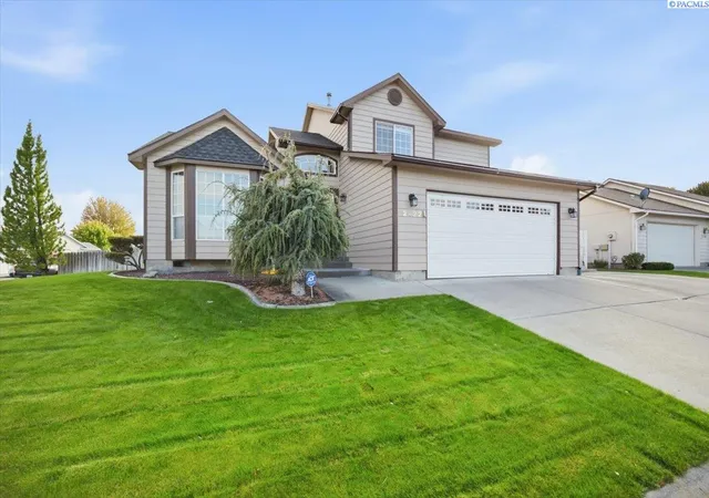 Photo 2 of Single family home for sale at 2422 S Arthur Ct, Kennewick, WA 99338 | MLS# PAC297181 | Listing updated on 2026-10-16