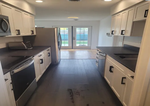 Photo 3 of Single family home for sale at 1413 W 7th Avenue, Kennewick, WA 99336 | MLS# PAC297183 | Listing updated on 2026-10-15