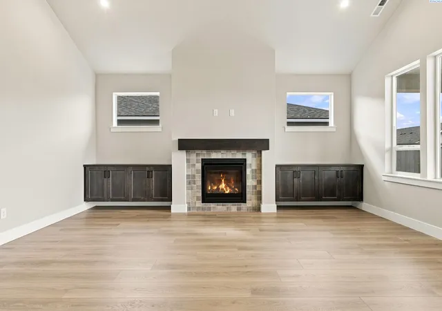 Photo 4 of Single family home for sale at 2929 Halfway Ave, Richland, WA 99354 | MLS# PAC297186 | Listing updated on 2026-10-15
