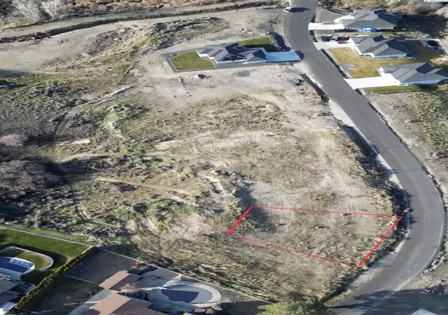 Photo 1 of Land for sale at 4174 S Kingwood St, Kennewick, WA 99337 | MLS# PAC297193 | Listing updated on 2026-10-15