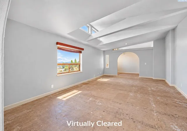 Photo 4 of Single family home for sale at 144901 W 74 Prairie NW, Prosser, WA 99350 | MLS# PAC297215 | Listing updated on 2026-10-17