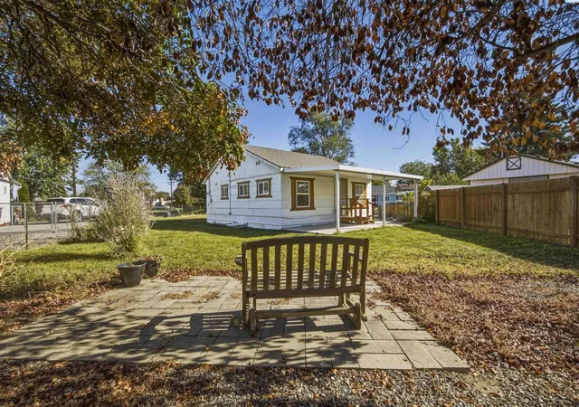 Photo 1 of Single family home for sale at 1327 Potter Ave, Richland, WA 99354 | MLS# PAC297221 | Listing updated on 2026-10-17