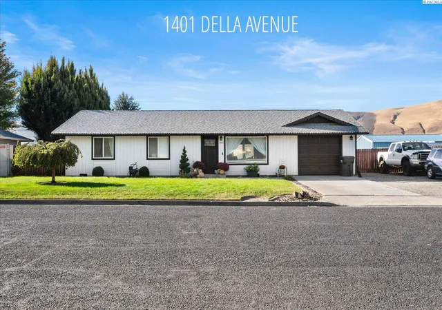 Photo 1 of Multi family home for sale at 1310 Della Ave, Benton City, WA 99320 | MLS# PAC297231 | Listing updated on 2026-10-20