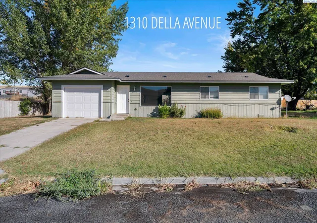Photo 3 of Multi family home for sale at 1310 Della Ave, Benton City, WA 99320 | MLS# PAC297231 | Listing updated on 2026-10-20