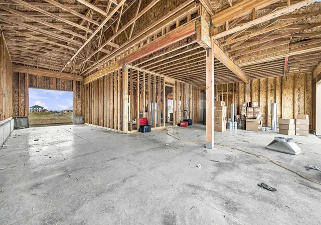 Photo 2 of Single family home for sale at 8504 Axil Ln, Pasco, WA 99301 | MLS# PAC297252 | Listing updated on 2026-10-28