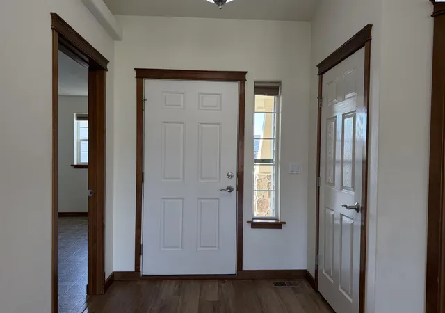 Photo 2 of Single family home for sale at 1806 Wallace Ct, West Richland, WA 99353 | MLS# PAC297255 | Listing updated on 2026-10-20