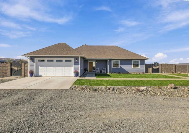 Photo 3 of Single family home for sale at 108735 E 228 Prairie SE, Kennewick, WA 99338 | MLS# PAC297260 | Listing updated on 2026-10-23
