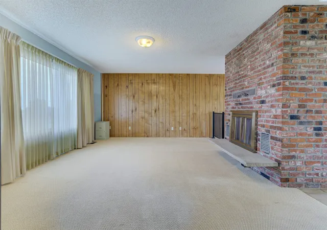 Photo 4 of Single family home for sale at 511 W 45th Avenue, Kennewick, WA 99337 | MLS# PAC297261 | Listing updated on 2026-10-29