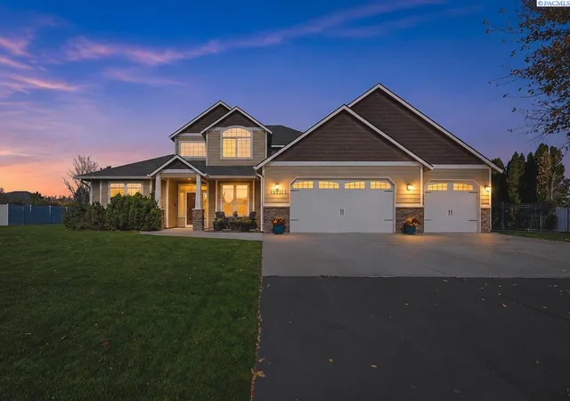 Photo 1 of Single family home for sale at 103512 Nicole Dr, Kennewick, WA 99338 | MLS# PAC297269 | Listing updated on 2026-10-19