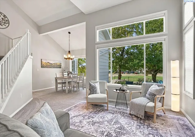 Photo 3 of Sale Pending at 3033 Sonoran Dr, Richland, WA 99354 | MLS# PAC297275 | Listing updated on 2026-10-22