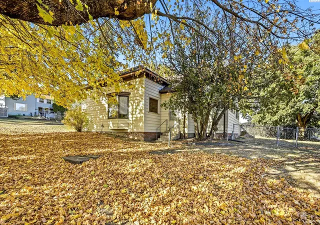 Photo 1 of Single family home for sale at 608 W California, Garfield, WA 99130 | MLS# PAC297281 | Listing updated on 2026-10-22