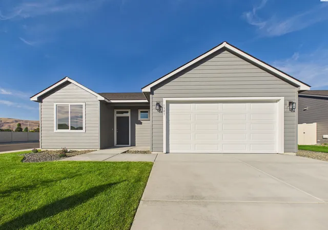 Single family home for sale at 1301 18th Street, Benton City, WA 99320 | MLS# PAC297299