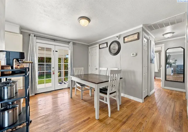 Photo 4 of Single family home for sale at 333 W 10th Avenue, Kennewick, WA 99336 | MLS# PAC297301 | Listing updated on 2026-10-21