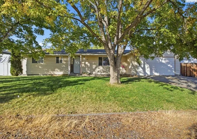 Photo 1 of Single family home for sale at 6105 W Melville Rd, Pasco, WA 99301 | MLS# PAC297316 | Listing updated on 2026-10-25