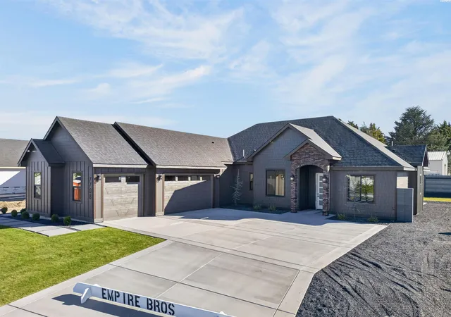Single family home for sale at 7708 Allison Ct, Pasco, WA 99301 | MLS# PAC297318 | Listing updated on 2026-10-22