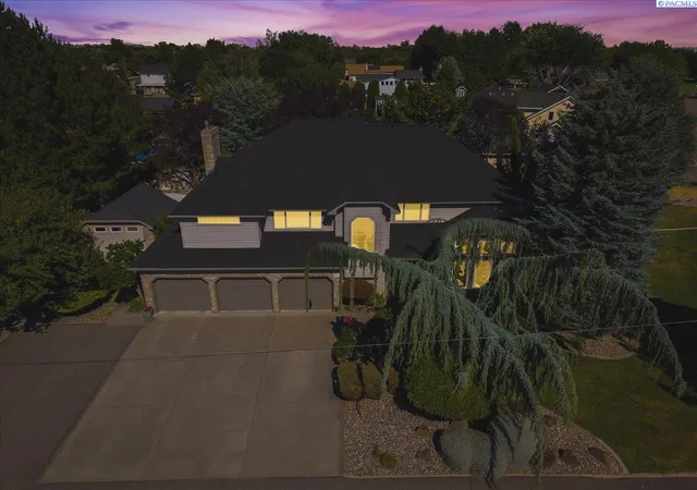 Photo 2 of Single family home for sale at 1401 Road 79, Pasco, WA 99301 | MLS# PAC297329 | Listing updated on 2026-10-22