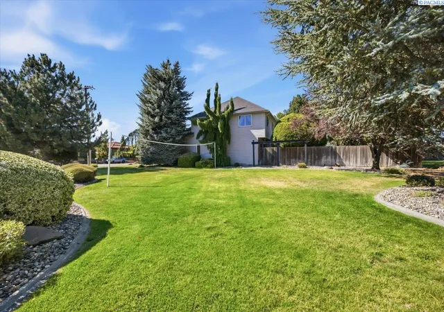 Photo 3 of Single family home for sale at 1401 Road 79, Pasco, WA 99301 | MLS# PAC297329 | Listing updated on 2026-10-22