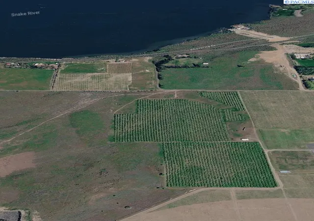 Photo 3 of Land for sale at Nka Sun Harbor Dr, Burbank, WA 99323 | MLS# PAC297335 | Listing updated on 2026-10-22