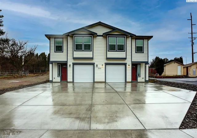 Single family home for sale at 3513 W 7th Avenue, Kennewick, WA 99336 | MLS# PAC297340