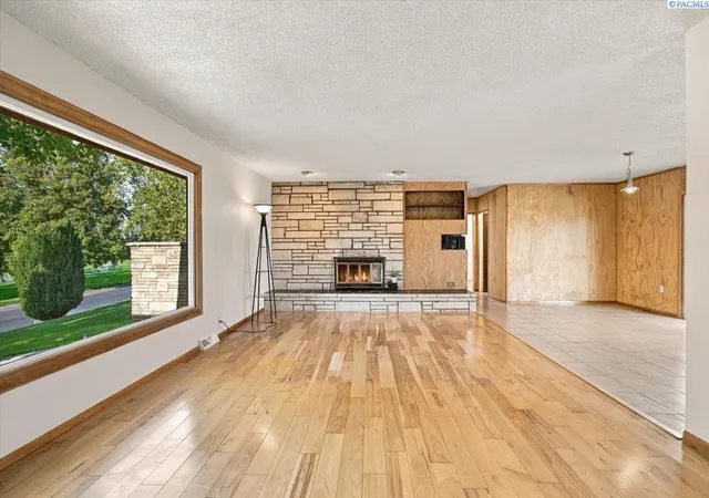 Photo 4 of Single family home for sale at 1408 Hunt Ave, Richland, WA 99354 | MLS# PAC297342 | Listing updated on 2026-10-22