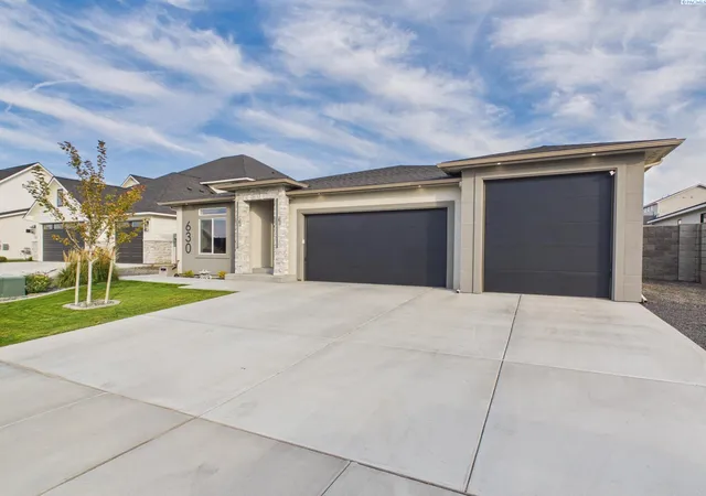 Photo 2 of Single family home for sale at 630 Lazio Way, Richland, WA 99352 | MLS# PAC297345 | Listing updated on 2026-10-26