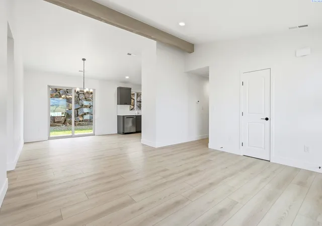 Photo 3 of Single family home for sale at 6448 W 29th Court, Kennewick, WA 99338 | MLS# PAC297355 | Listing updated on 2026-10-23