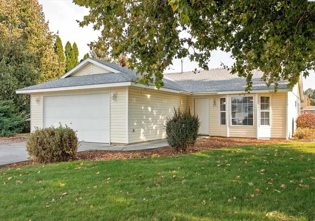 Photo 35 of Single family home for sale at 183 Jill Marie St, Burbank, WA 99323 | MLS# PAC297366 | Listing updated on 2026-10-27
