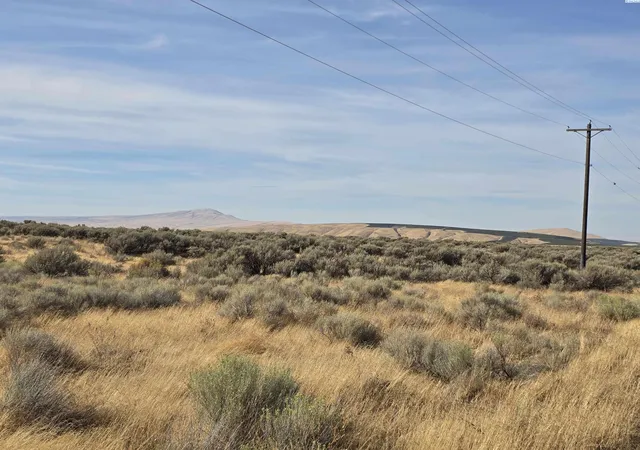 Photo 3 of Land for sale at 5600 506 Prairie SE, Benton City, WA 99320 | MLS# PAC297371 | Listing updated on 2026-10-27