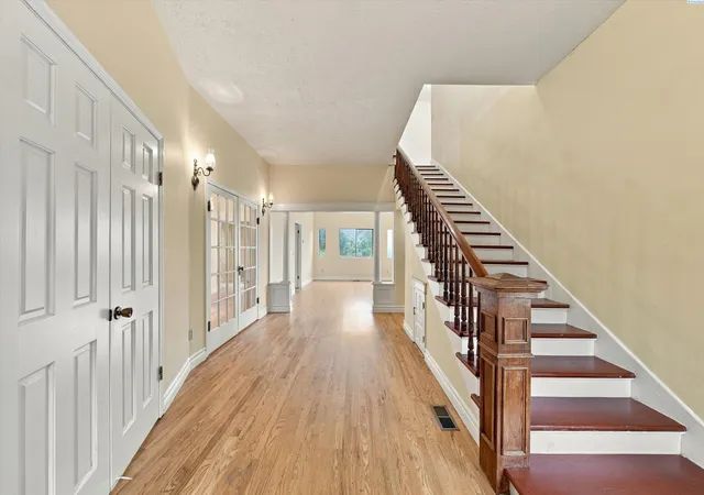 Photo 1 of Single family home for sale at 831 Guernsey St, Prosser, WA 99350 | MLS# PAC297380 | Listing updated on 2026-10-23