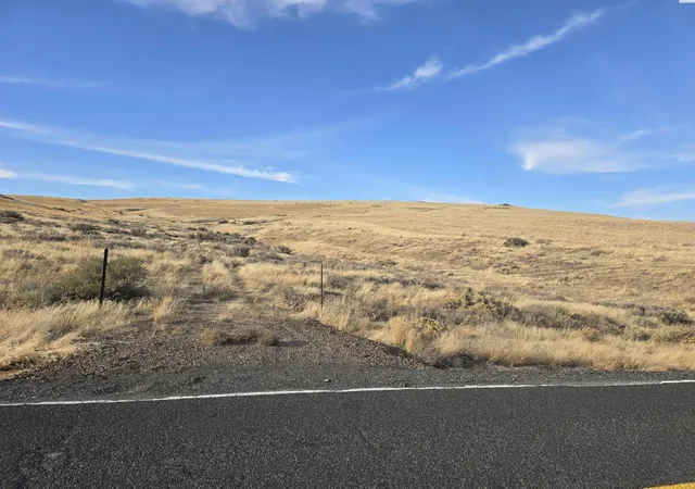Photo 1 of Land for sale at 15687 Mabton Bickleton Hwy Lot 7, Mabton, WA 98935 | MLS# PAC297392 | Listing updated on 2026-10-24