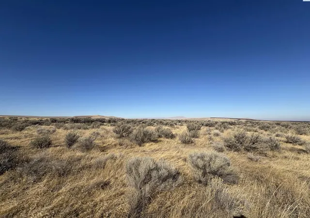 Photo 2 of Land for sale at Tbd 506 Prairie SE, Benton City, WA 99320 | MLS# PAC297399 | Listing updated on 2026-10-27