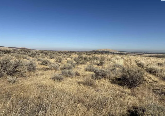 Photo 4 of Land for sale at Tbd 506 Prairie SE, Benton City, WA 99320 | MLS# PAC297399 | Listing updated on 2026-10-27