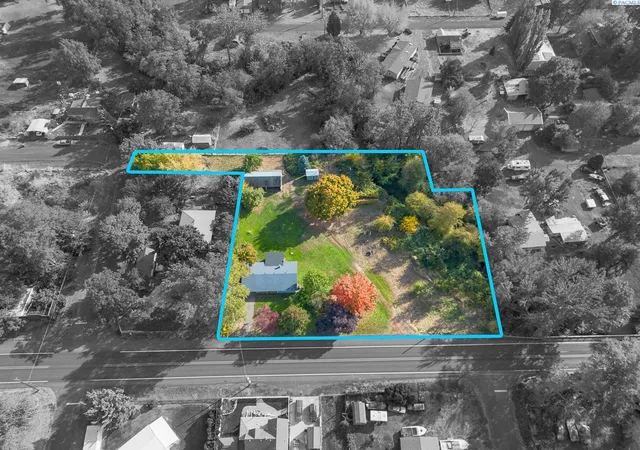 Photo 2 of Single family home for sale at 10330 E Highway 12, Dixie, WA 99329 | MLS# PAC297405 | Listing updated on 2026-10-28