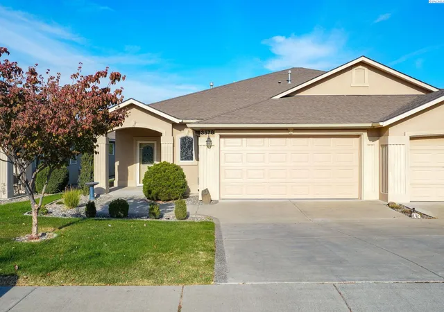 Photo 2 of Townhouse for sale at 3578 Waterford St, Richland, WA 99352 | MLS# PAC297410 | Listing updated on 2026-10-27