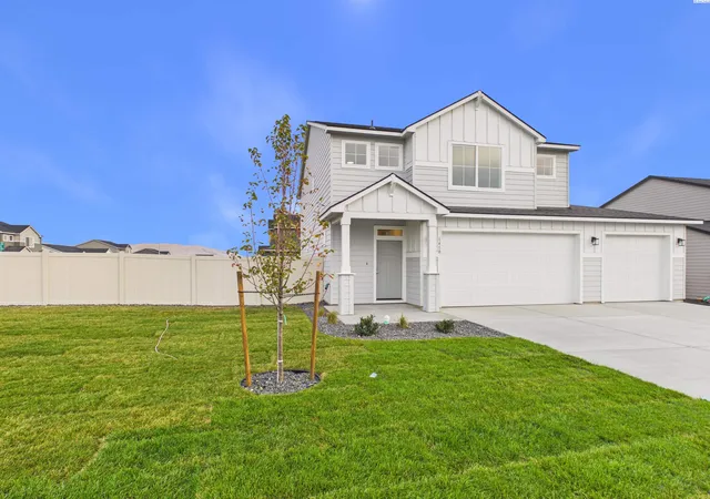 Photo 2 of Single family home for sale at 1410 Jenna, Benton City, WA 99320 | MLS# PAC297418 | Listing updated on 2026-10-27