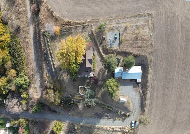 Photo 2 of Single family home for sale at 417 W 7th Street, Rosalia, WA 99170 | MLS# PAC297423 | Listing updated on 2026-10-27