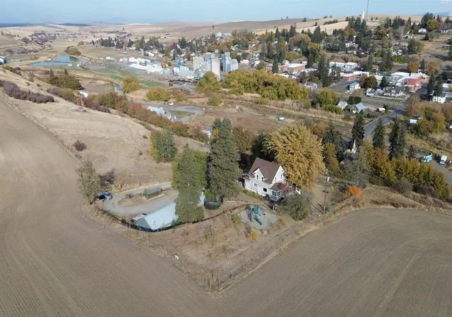 Photo 3 of Single family home for sale at 417 W 7th Street, Rosalia, WA 99170 | MLS# PAC297423 | Listing updated on 2026-10-27