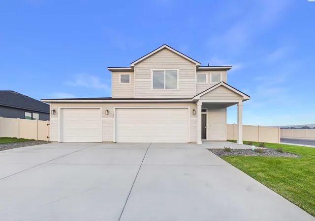 Photo 2 of Single family home for sale at 1209 18th Street, Benton City, WA 99320 | MLS# PAC297430 | Listing updated on 2026-10-27