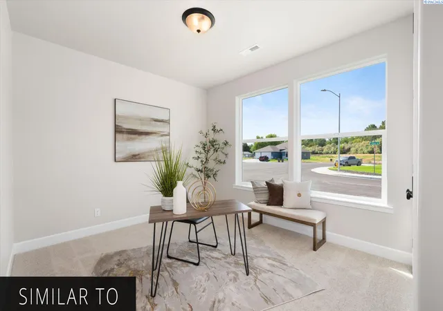 Photo 3 of Sale Pending at 3125 S Alaska St, Kennewick, WA 99338 | MLS# PAC297435 | Listing updated on 2026-10-27