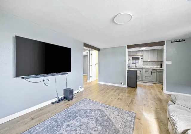 Photo 1 of Single family home for sale at 1609 Perkins Ave, Richland, WA 99354 | MLS# PAC297445 | Listing updated on 2026-10-28