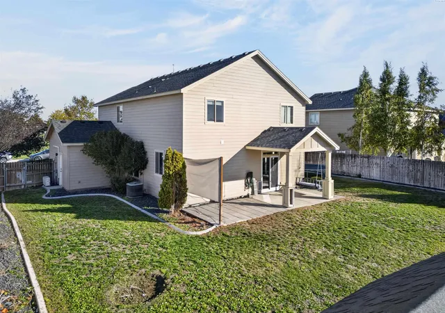 Photo 1 of Single family home for sale at 5706 Sacramento Dr, Pasco, WA 99301 | MLS# PAC297457 | Listing updated on 2026-10-28