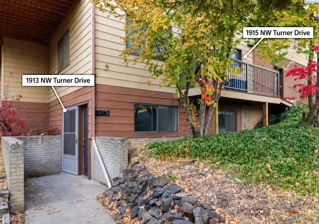 Photo 2 of House for sale at 405 NW North St, Pullman, WA 99163 | MLS# PAC297458 | Listing updated on 2026-10-28