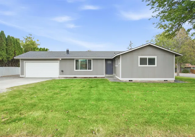 Single family home for sale at 2705 S Quincy, Kennewick, WA 99337 | MLS# PAC297459