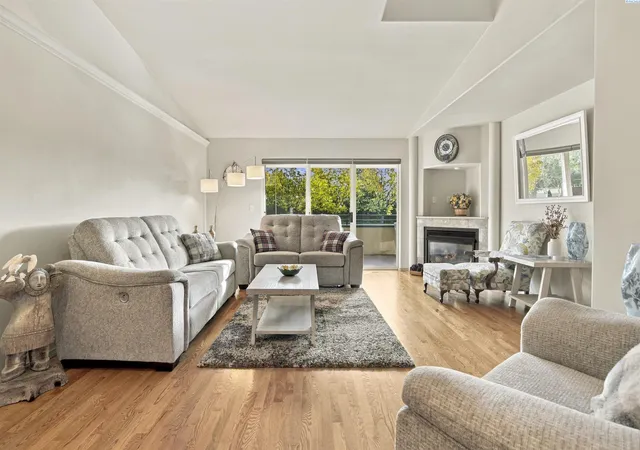 Photo 4 of Condo for sale at 300 Columbia Point Dr B 115, Richland, WA 99352 | MLS# PAC297462 | Listing updated on 2026-10-29
