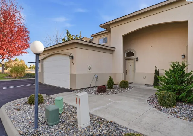 Photo 3 of Condo for sale at 643 Hanford St, Richland, WA 99354 | MLS# PAC297464 | Listing updated on 2026-10-29
