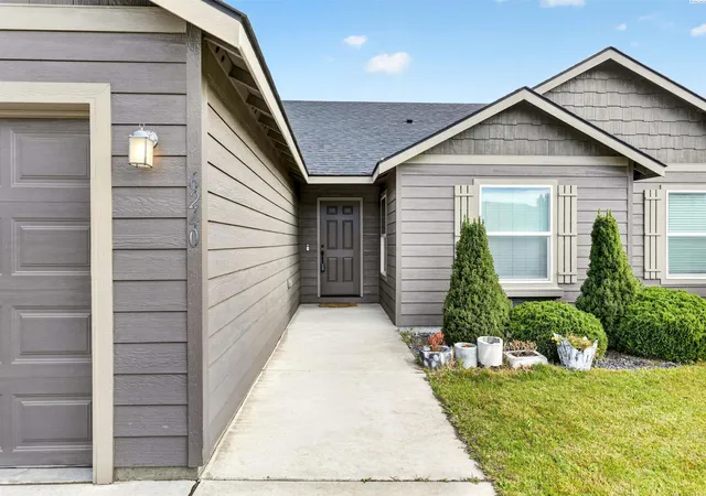 Photo 1 of Single family home for sale at 6240 Teak Ln, West Richland, WA 99353 | MLS# PAC297470 | Listing updated on 2026-10-29