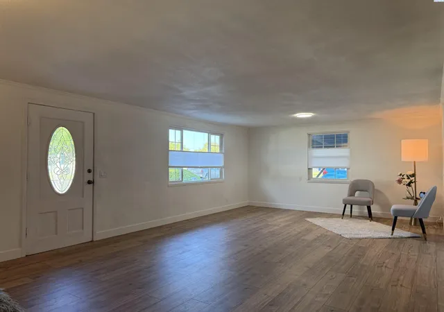 Photo 2 of Single family home for sale at 1111 Cottonwood Dr, Richland, WA 99354 | MLS# PAC297471 | Listing updated on 2026-10-29