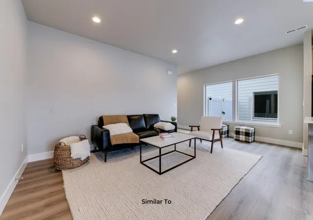 Photo 3 of Single family home for sale at 6406 Bulldog Ln, Pasco, WA 99301 | MLS# PAC297481 | Listing updated on 2026-10-29