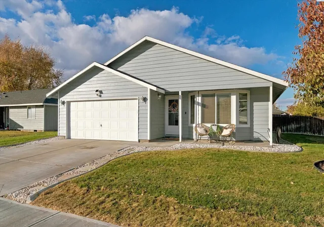 Photo 1 of Single family home for sale at 7903 Saturna Dr, Pasco, WA 99301 | MLS# PAC297483 | Listing updated on 2026-10-29